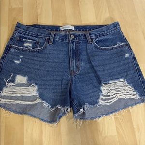 NWOT boyfriend shorts